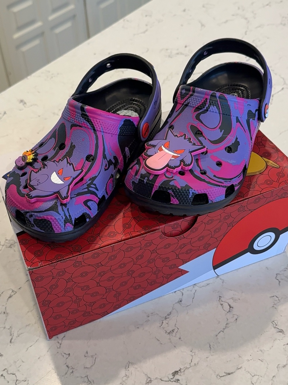 Crocs Pokemon Gengar Edition W6 M4